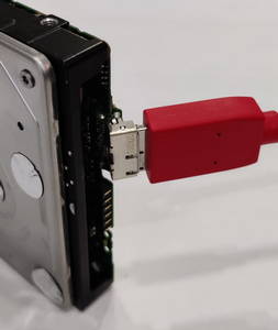 Carte électronique de disque WD avec prise USB endommagée - Pistes des connexions rompues